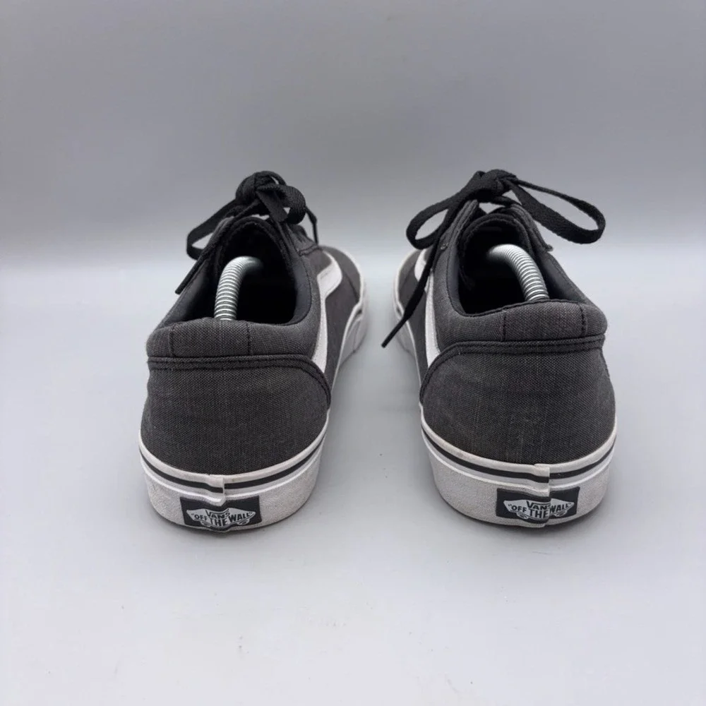 Vans Ward Low Top Sneakers Men 9.5 Black Canvas Skate Classic Athleisure